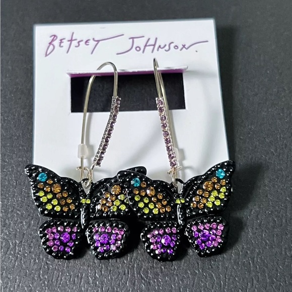 NWT 🖤🦋🖤 Betsey Johnson Pavé Butterfly Earrings Black Multicolor Crystals - Picture 4 of 16